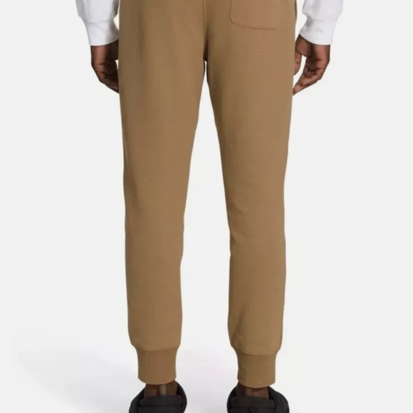 NWT Free Shipping Men’s North Face Heritage Joggers - Picture 2 of 5